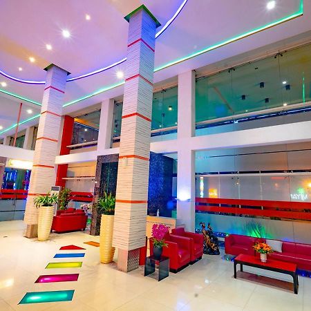 Miyanna Hotel Medan Exterior foto
