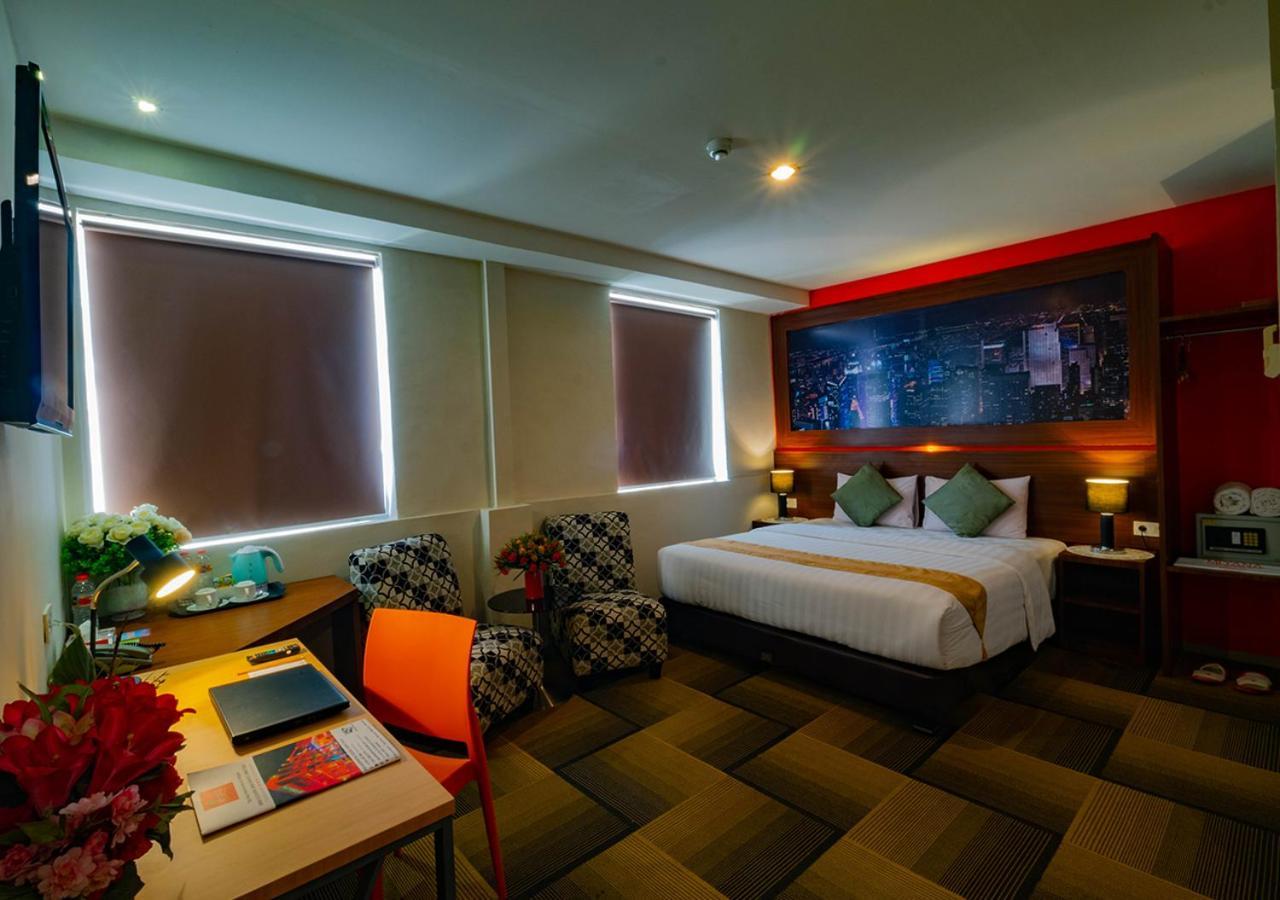 Miyanna Hotel Medan Exterior foto