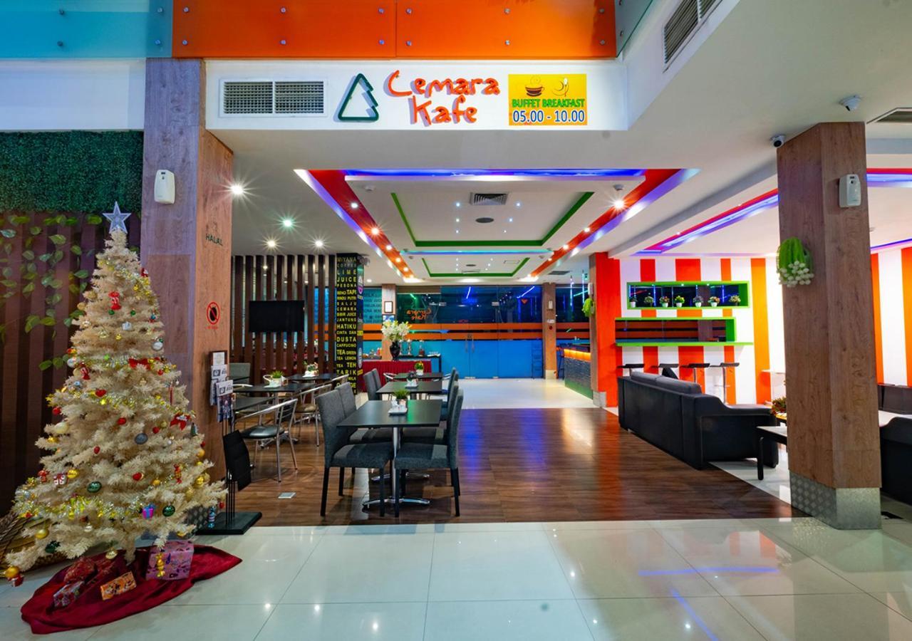 Miyanna Hotel Medan Exterior foto